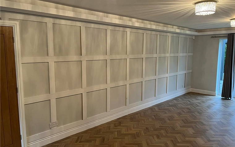 Georgian wall panelling in a Kent drawing room by LJB Carpentry